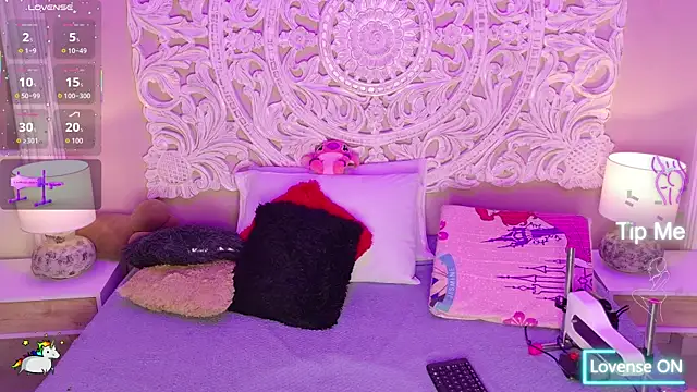 MalaikaBrown webcam
