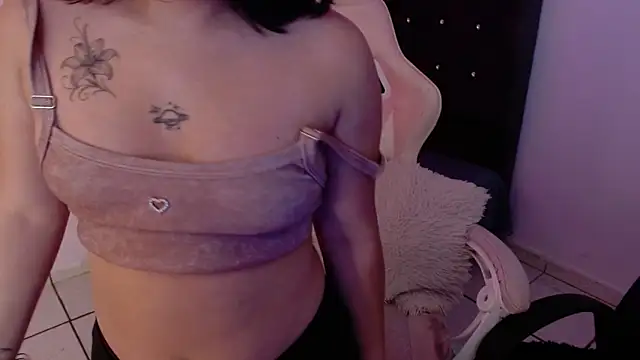 Violetpaige1 webcam