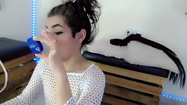 NathalialLooes webcam