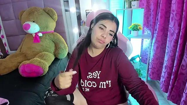 liany_taylor webcam