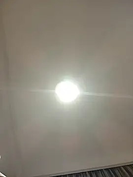 NakedMILFx webcam