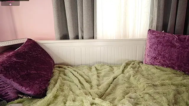 AsianSweetMilf webcam