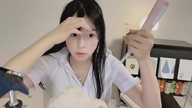 Onechestnut webcam