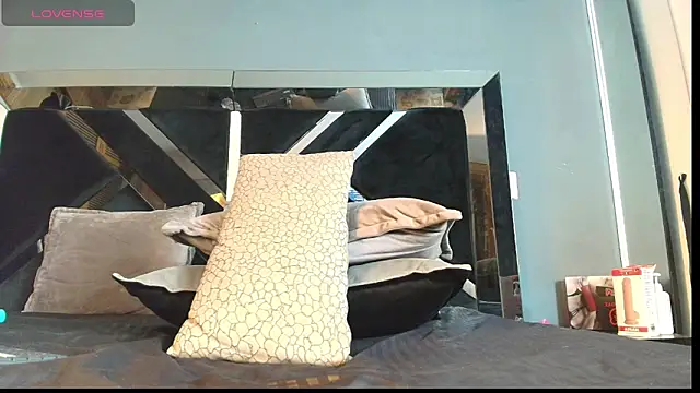 Adara_Ferrara webcam