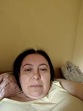 EmmaEmmy40 live sex cam