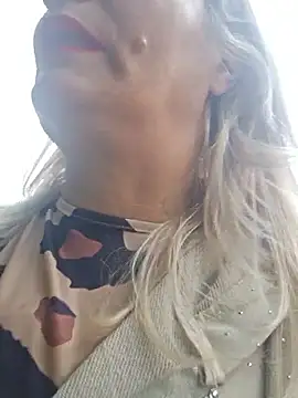 LadyTouch webcam