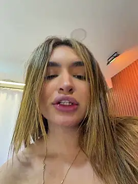 jenn_fit webcam