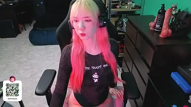 Maya_Viola webcam