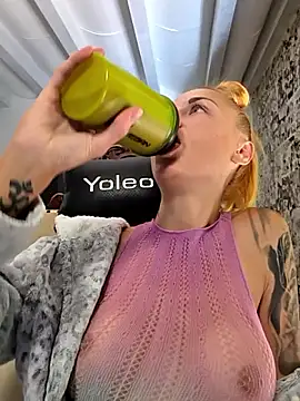 kylie_blck webcam