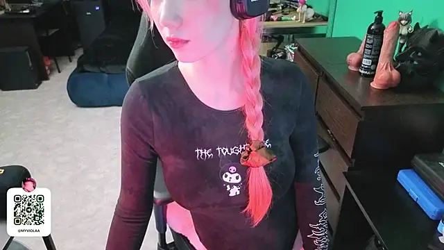 Maya_Viola webcam