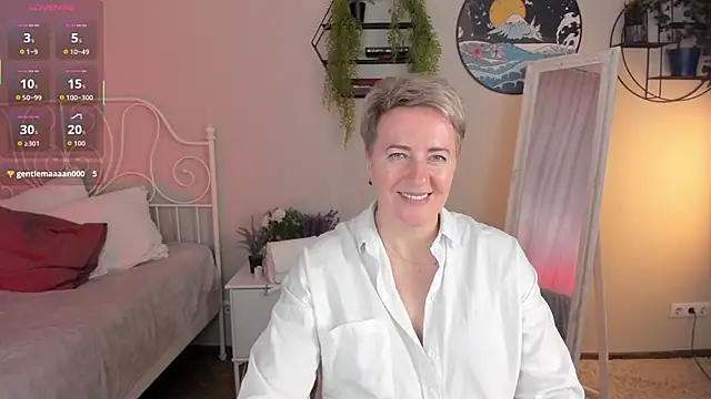 Nika_Smit webcam