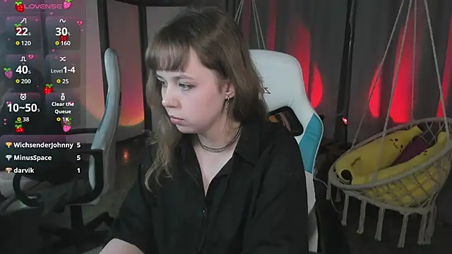 LeonaHicks webcam