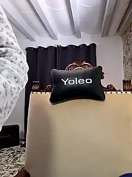 kylie_blck webcam