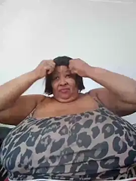 nancy111 webcam
