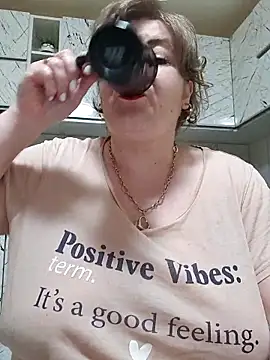 cindybbwsquirt webcam