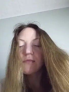 KattyLuuu webcam