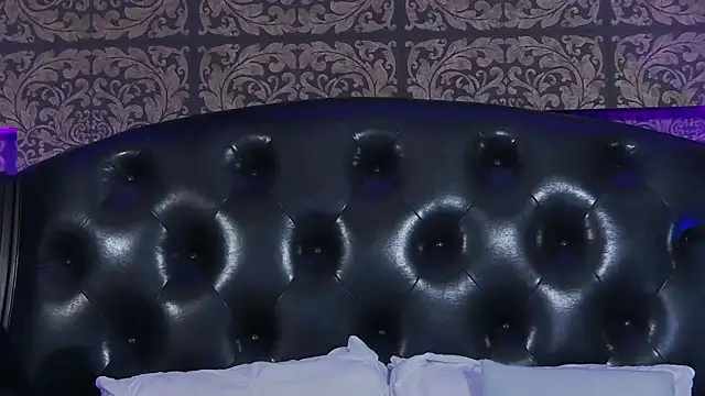 KendraMaxx webcam