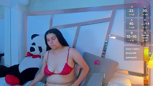 luna_bloomm_ webcam