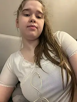 HornyGirlH webcam