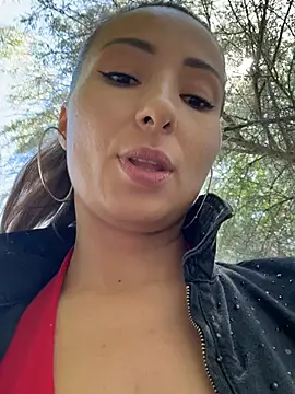 Wonder_Kari webcam
