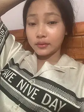 hinami-lo webcam