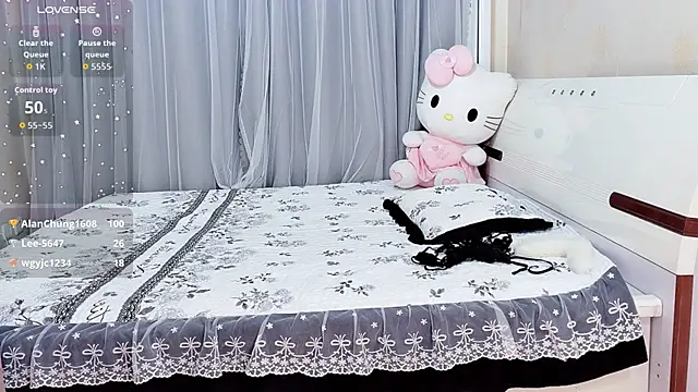 yangyang_520 (Ask my age) - 炮机抽插3分钟Fucking  pussy for 3 minutes