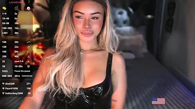 ZyraGoddes webcam