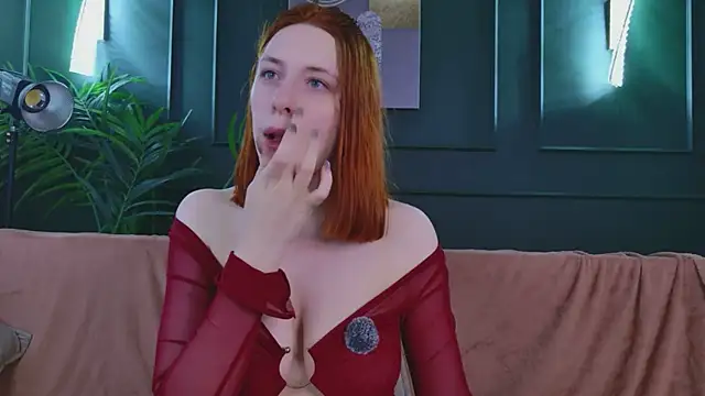 Mikka_Blush webcam
