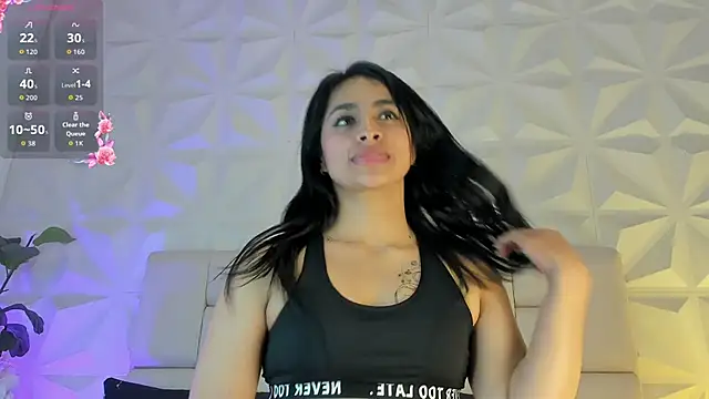 Nyxee_ webcam