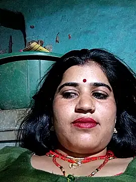 Hot_kamla