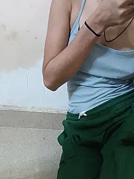 Naughty_Ada webcam