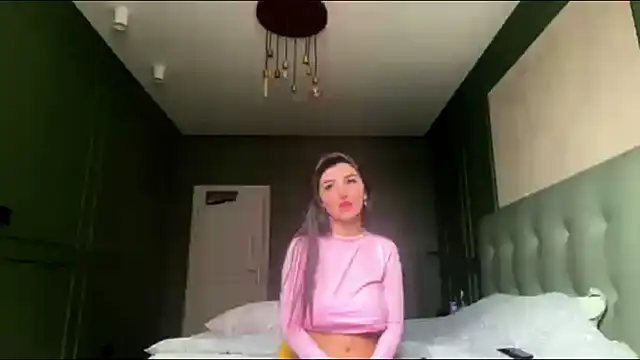 VastnessFantasy webcam