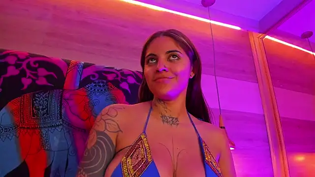 Cori_Paige webcam