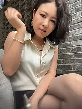 Lola666999 live sex cam