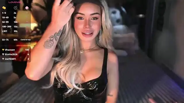 ZyraGoddes webcam