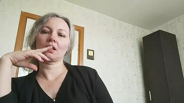 EdithManning webcam