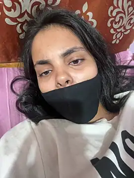 Sandhya_77 webcam