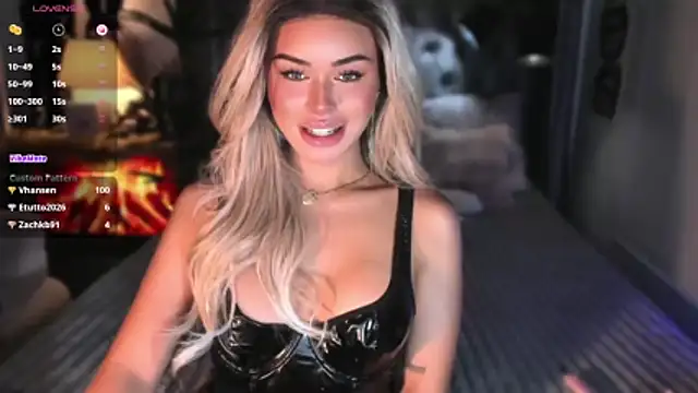ZyraGoddes webcam