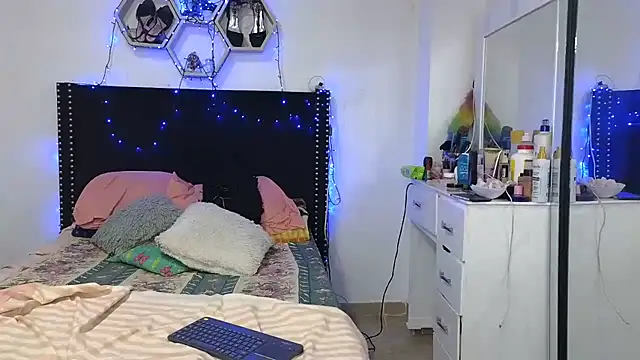 charlotte_077 webcam