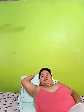 hotpussyxxx33x webcam