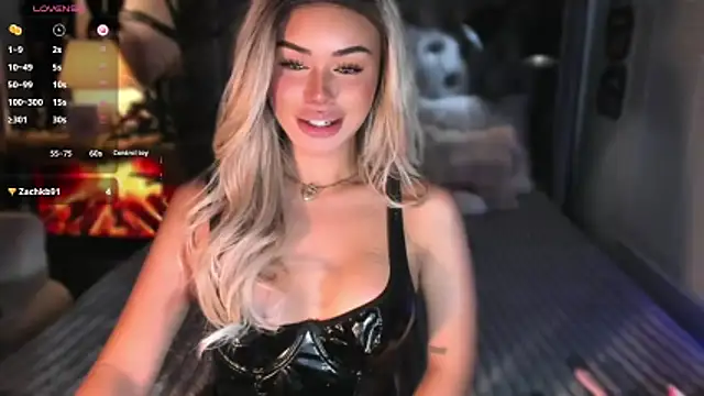 ZyraGoddes webcam