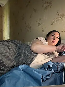 Naughtbaby_2025 webcam