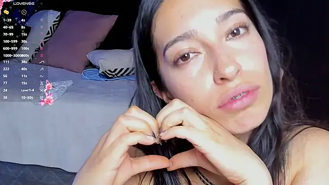 Noaah25_ webcam
