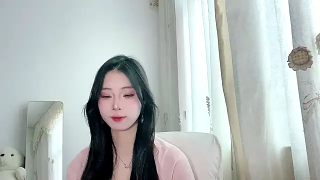 yiyibaby2026 webcam