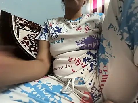 noor_sexy02 - Noor_Sexy02's free webcam - UK Sex Cams