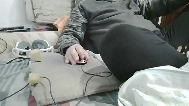 messi_syssy - Messi_syssy's free webcam - UK Sex Cams