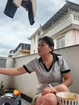 daaqnn (F milf) - 少妇发情想肉棒Young woman in heat and longing f