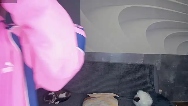 TarynPalek webcam