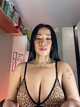 AsianMilfSheryl