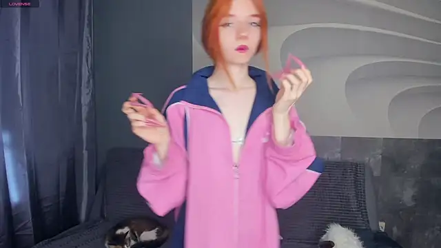 TarynPalek webcam